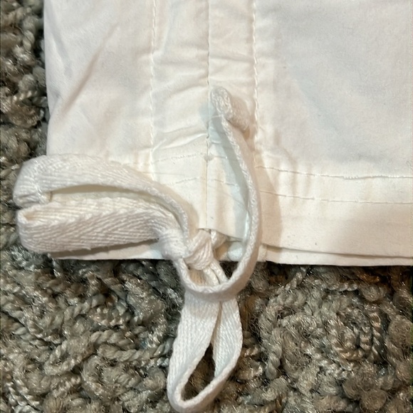 NEW Girls Cargo/Bermuda Shorts 7/8 - Picture 3 of 6